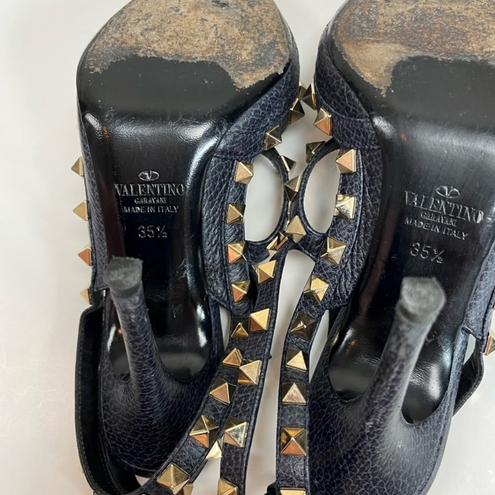 Valentino Garavani Rockstud Heels Ankle Strap Pumps - Picture 14 of 16